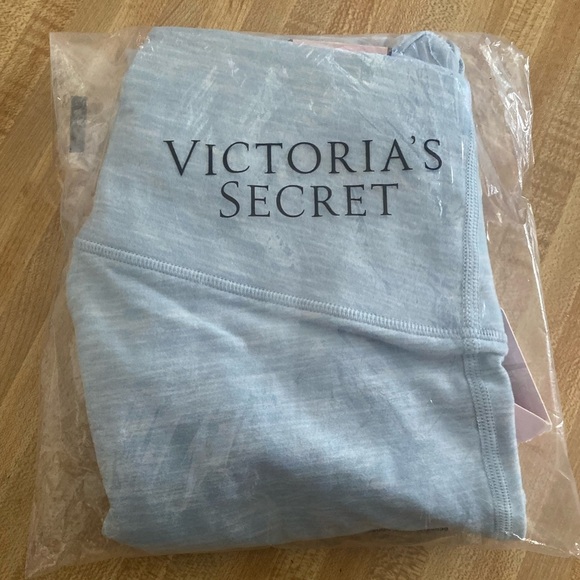 NWT Victoria's Secret Flow On Point Lace-up Legging 4 - Picture 4 of 7